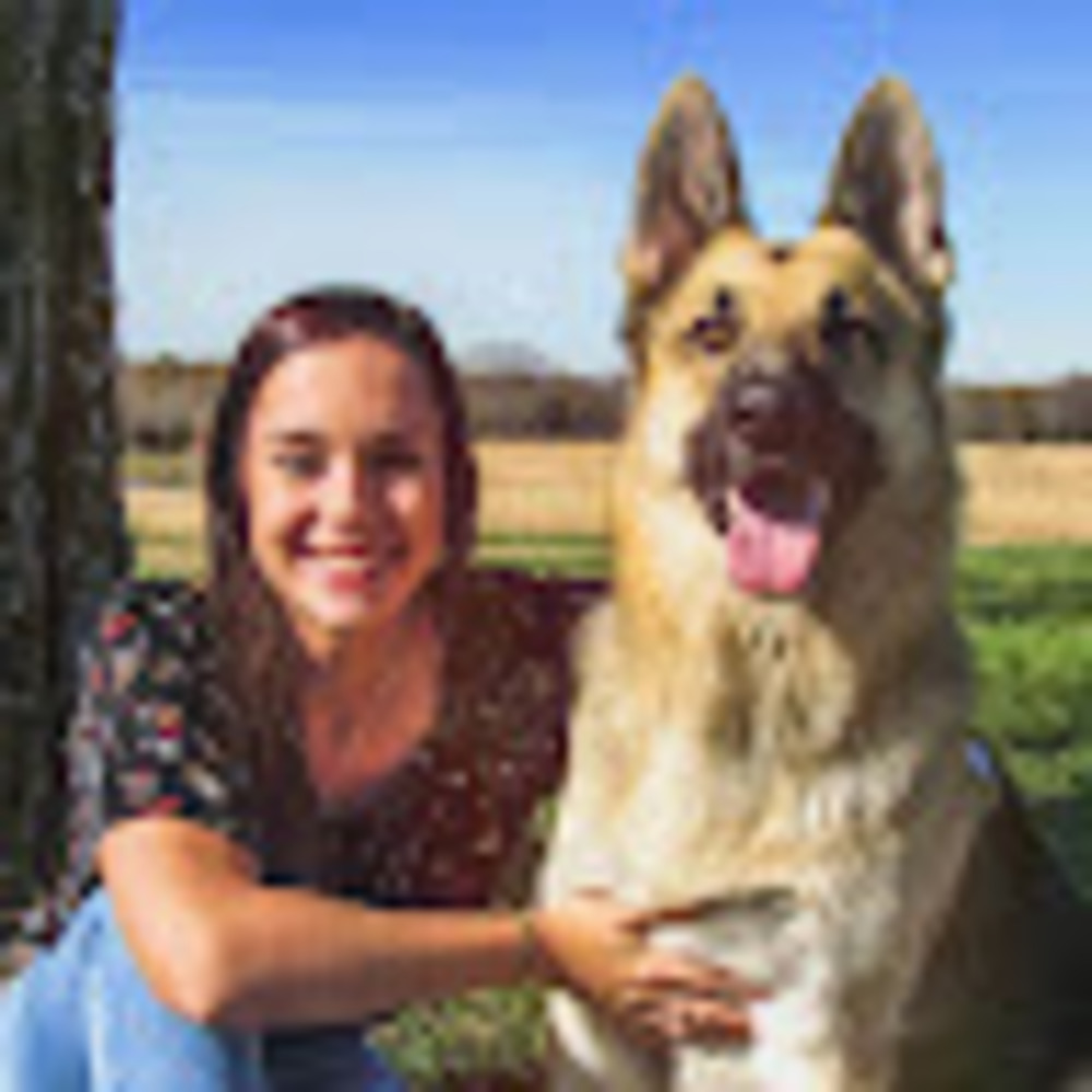 Meet your Posher, Makenzie